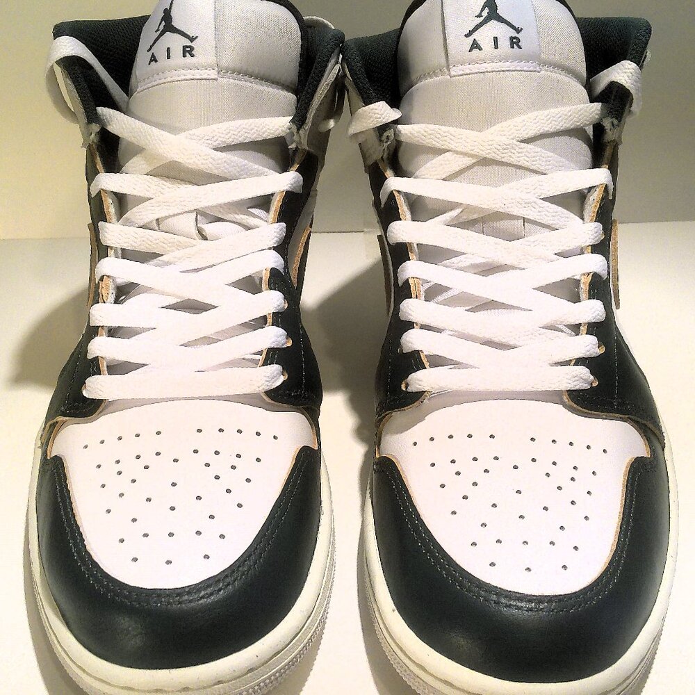 Air Jordan 1 Retro Shoes Size 10.5 SE Mid Oxidized Green NEW IN BOX Retail